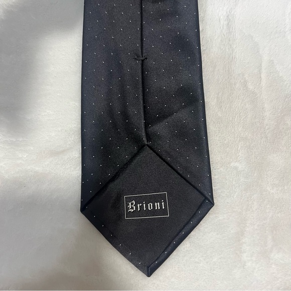 BRIONI DOT PATTERN TIE - Picture 5 of 5